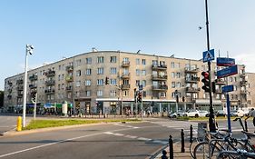 Plac Wilsona 2-Bedroom Apartment